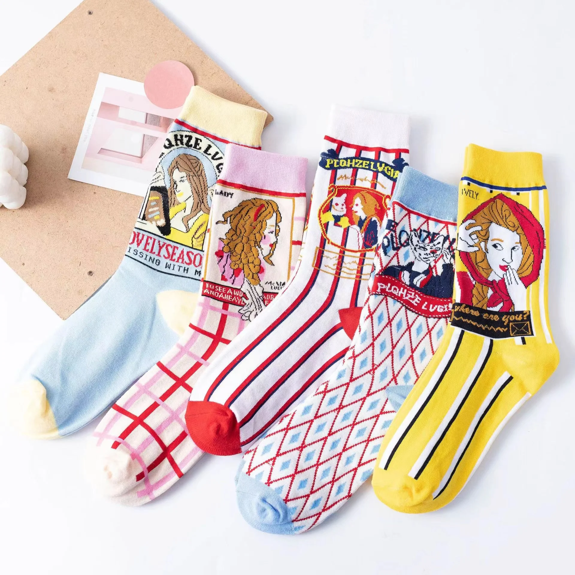 5 двойки/лот, Висококачествени Дамски чорапи с герои от анимационни филми, памучни Удобни и дишащи Чорапи, всесезонни Топли Чорапи За Дамите Изображение 0
