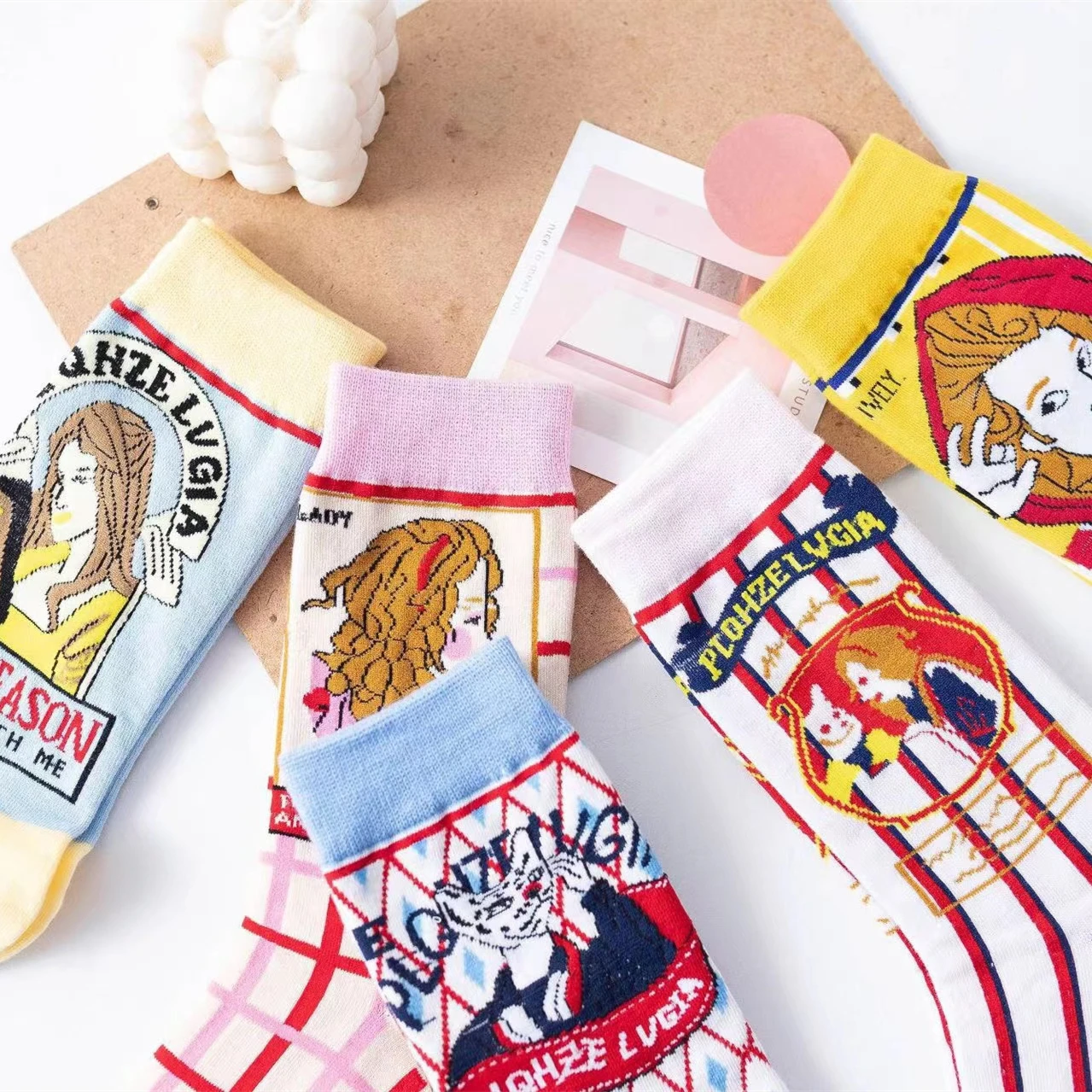 5 двойки/лот, Висококачествени Дамски чорапи с герои от анимационни филми, памучни Удобни и дишащи Чорапи, всесезонни Топли Чорапи За Дамите Изображение 3